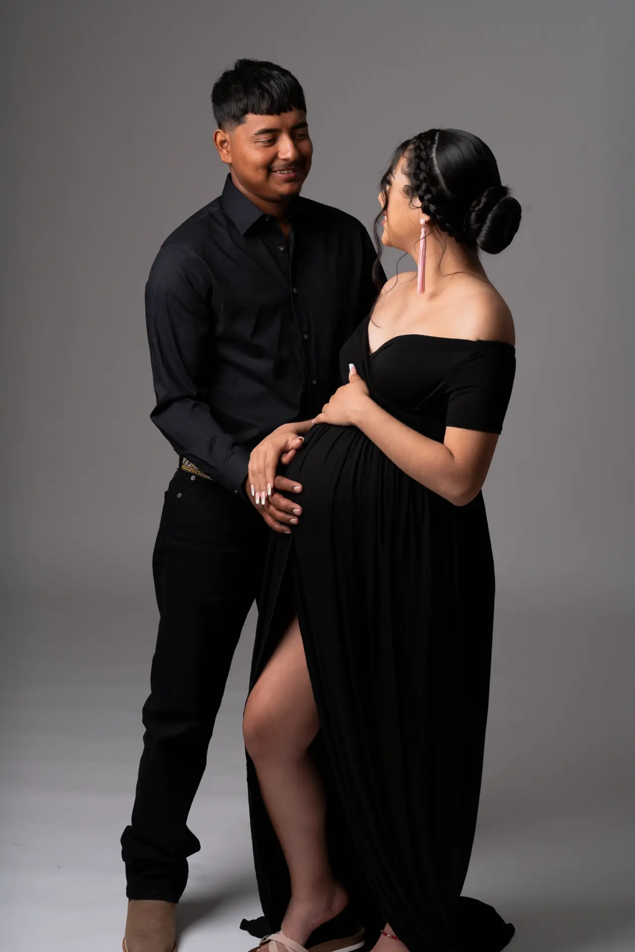 Maternity Photographer Greenville NC | True Essence Photography