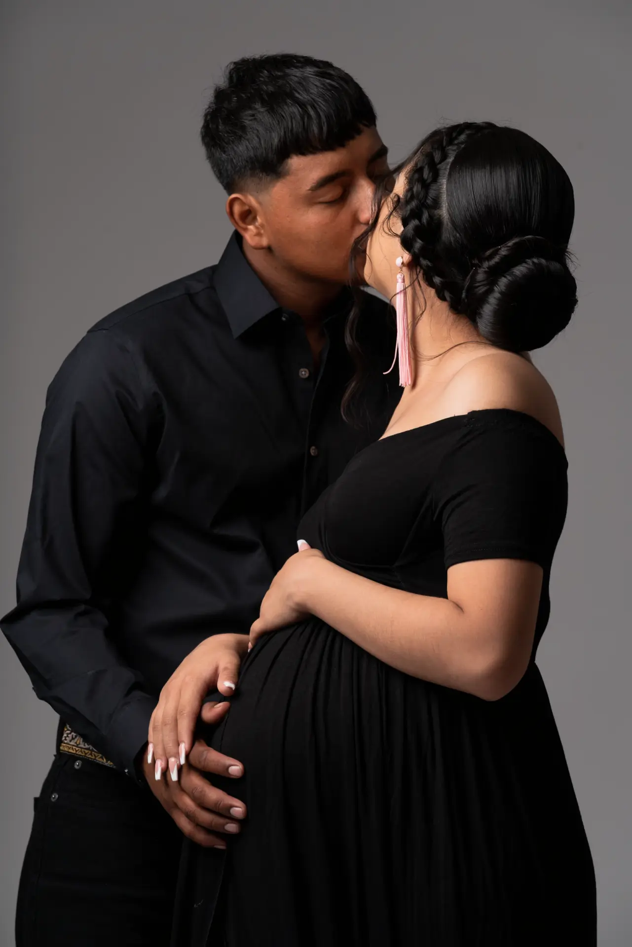 Maternity Photographer Greenville NC | True Essence Photography