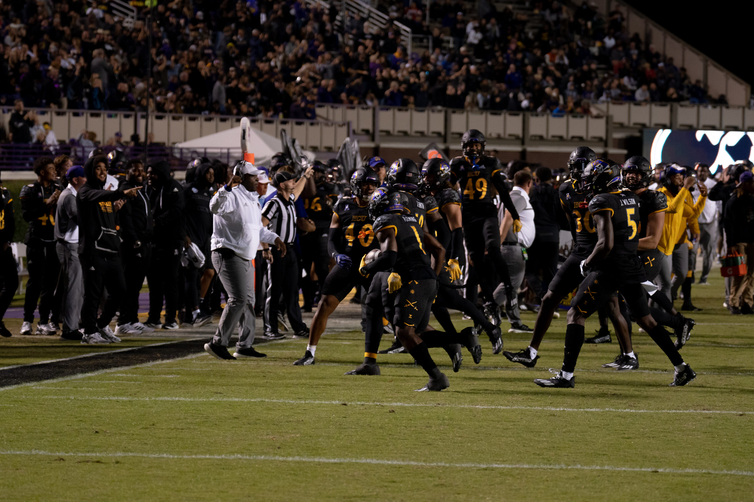 My First ECU College Football Photography Assignment 41 Wide shot of the ECU offense running a play