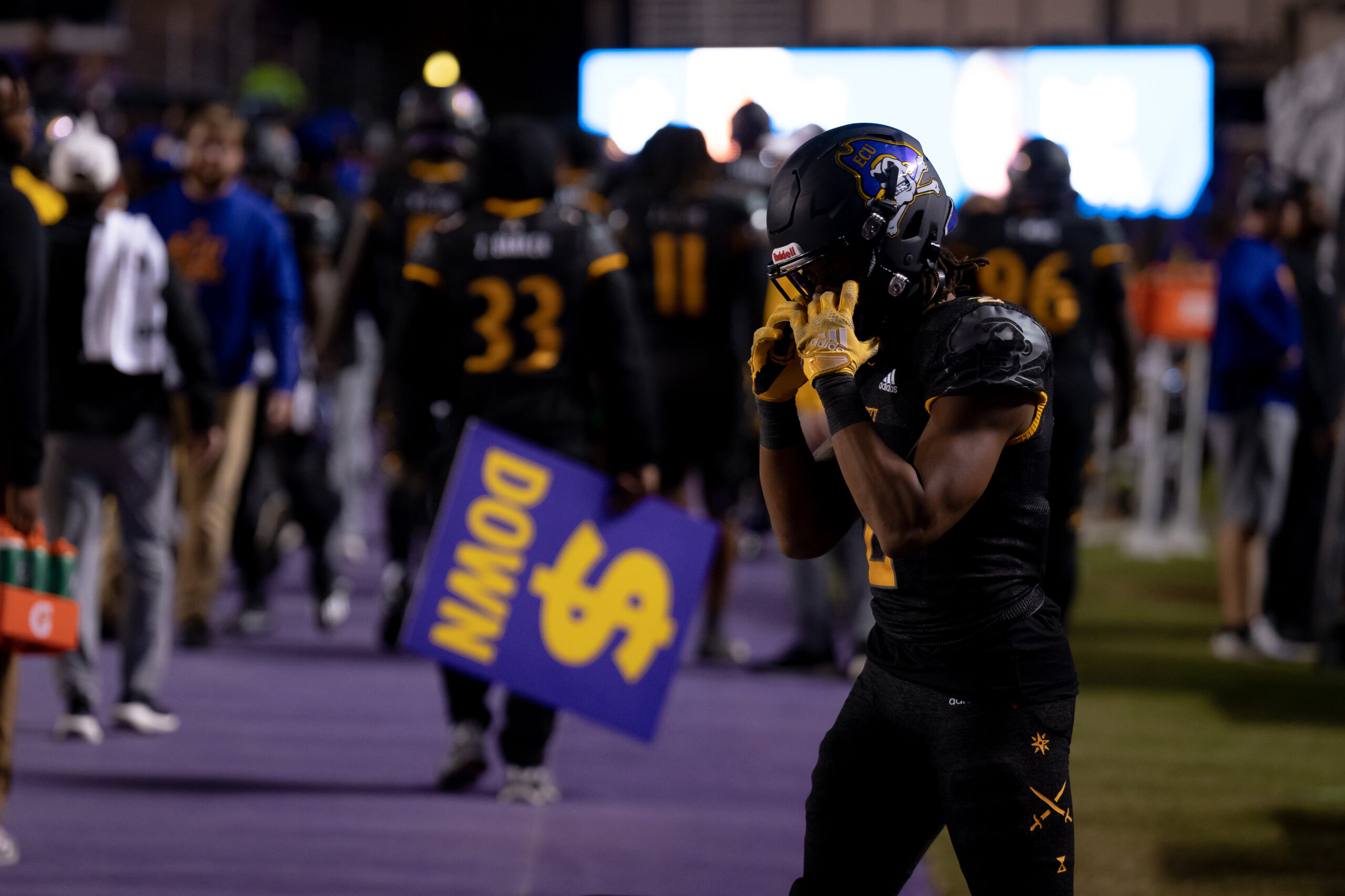 My First ECU College Football Photography Assignment 116 Sports-Photographer-and-Videographer-Greenville-NC-True-Essence-Photography-scaled